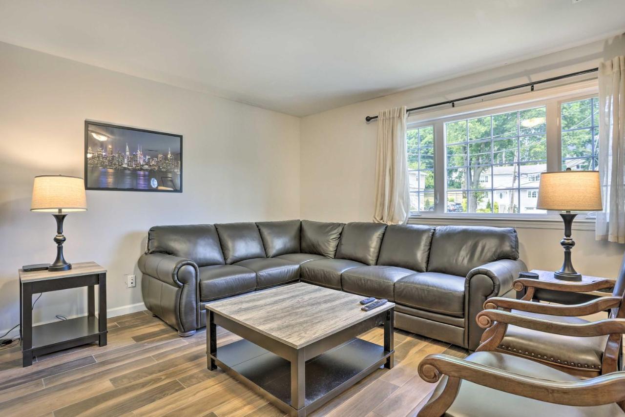 Ideally Located Glen Cove Apartment! ภายนอก รูปภาพ