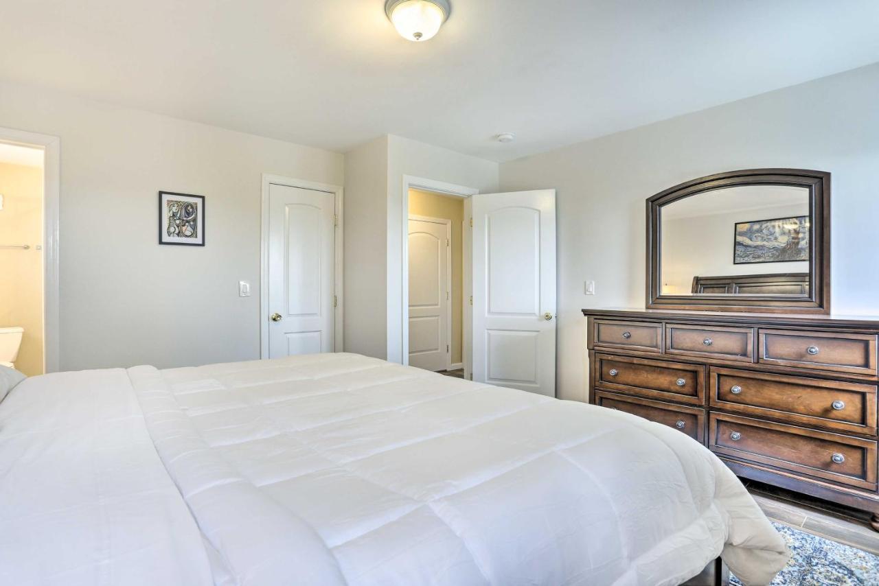 Ideally Located Glen Cove Apartment! ภายนอก รูปภาพ